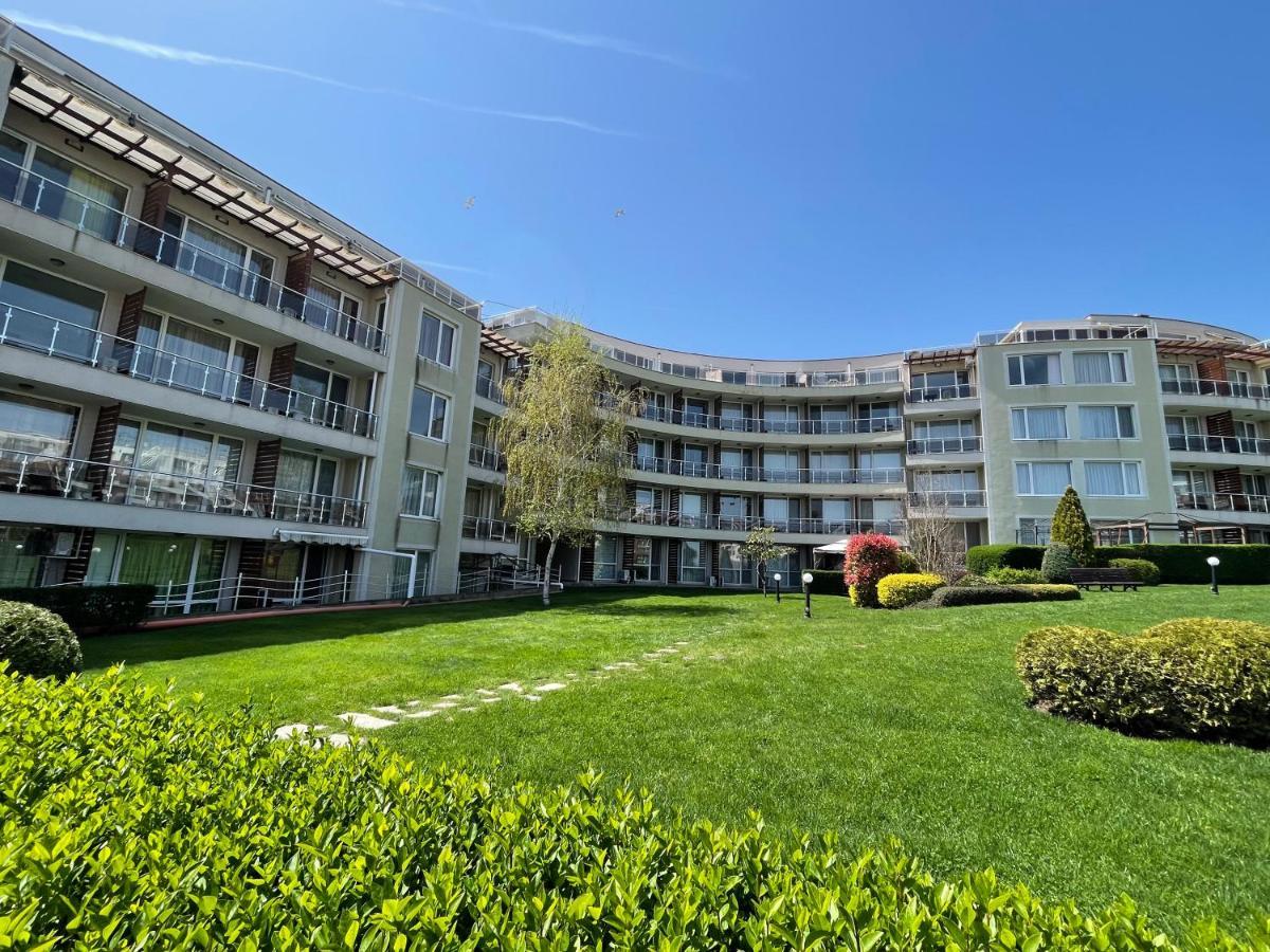 Studio B28 Sunny Island Chernomorez Черноморець Екстер'єр фото